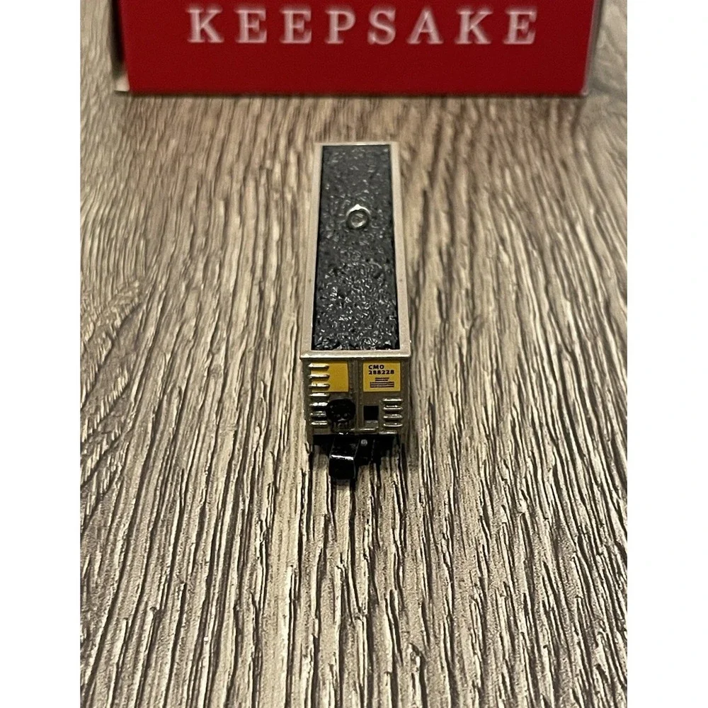 Hallmark Lionel Train Ornament Union‎ Pacific Gondola Die-cast Holiday Christmas - Picture 6 of 6